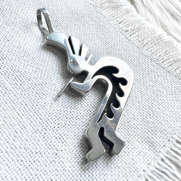 Vintage NATIVE Large Kokopelli Reversible Sterling Silver Southwestern Pendant - Picture 6 of 8